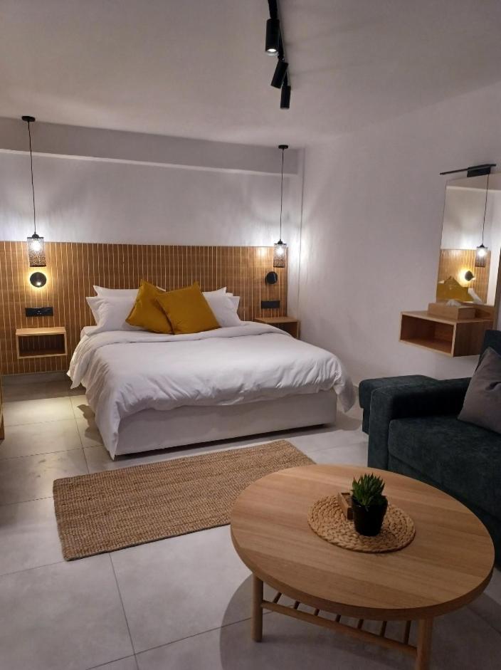 Terrazza Suites Paphos Ngoại thất bức ảnh