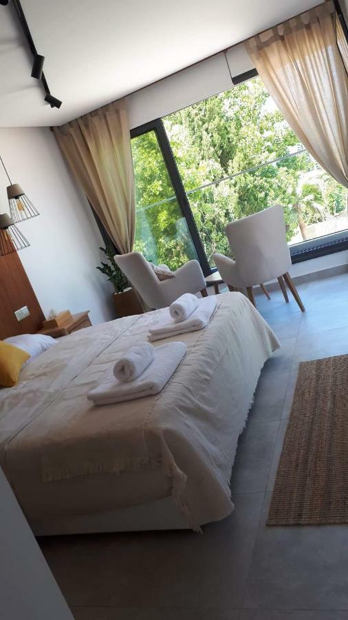 Terrazza Suites Paphos Ngoại thất bức ảnh